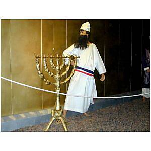 Tabernacle priest with menorah, tb n030301_t